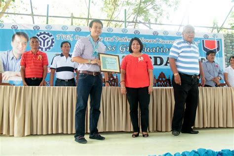 Sec Joel In Region 2: C4Tp Graduation In Sicat, Isabela.